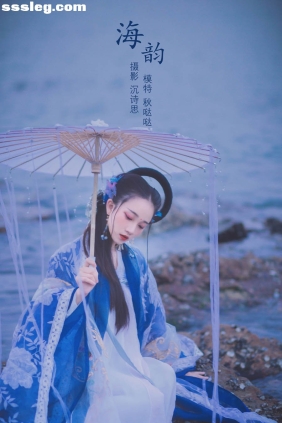 [YITUYU艺图语]2022.03.09 海韵 秋哒哒[25P522M]