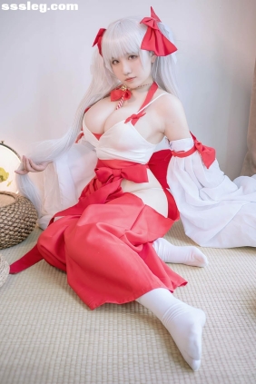 阿半今天很开心 可畏巫女[38P387M]